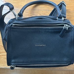 Givenchy pandora small